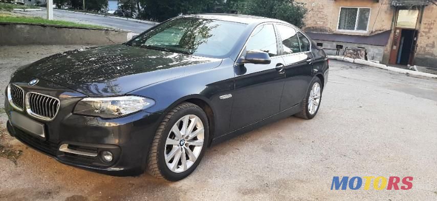 2015' BMW 5 Series photo #3