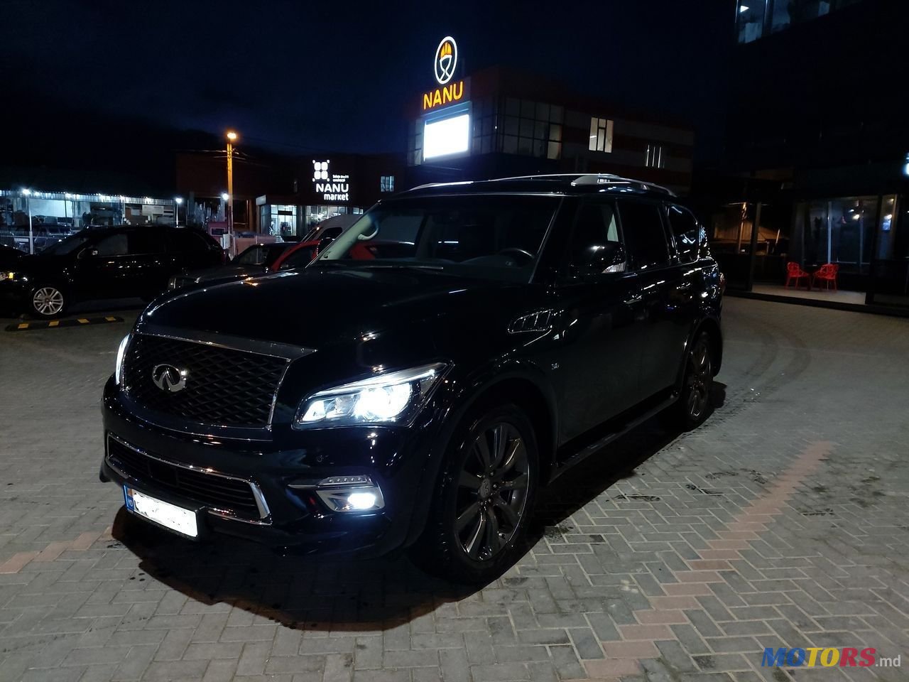 2015' Infiniti Qx80 photo #2