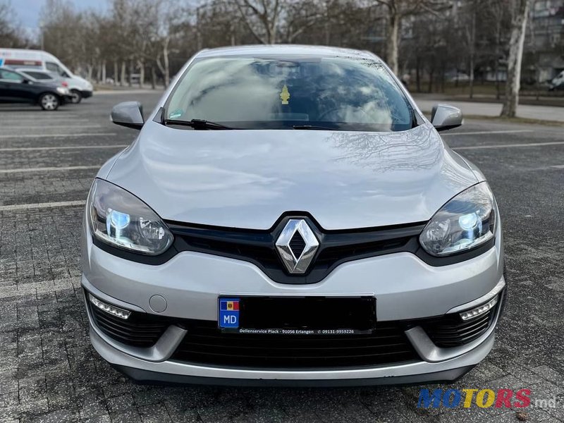 2014' Renault Megane photo #2