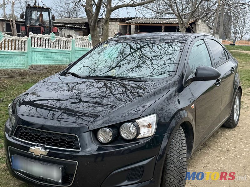 2011' Chevrolet Aveo photo #3