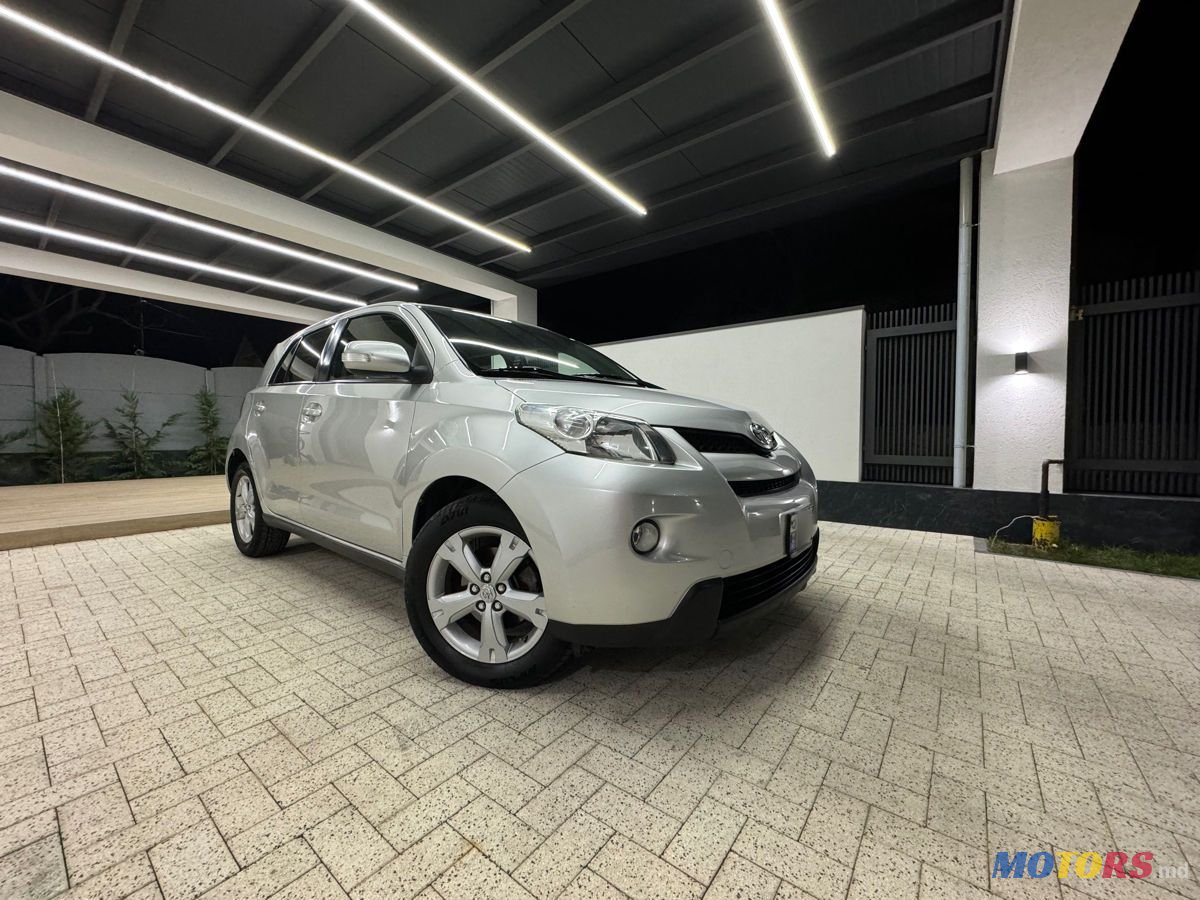 2010' Toyota Urban Cruiser photo #1