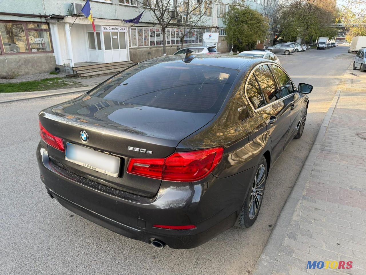 2019' BMW 5 Series photo #4