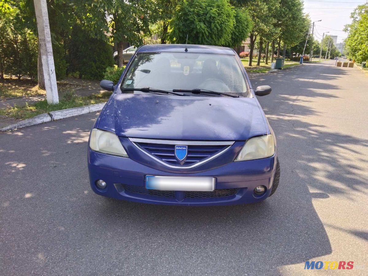 2007' Dacia Logan photo #2