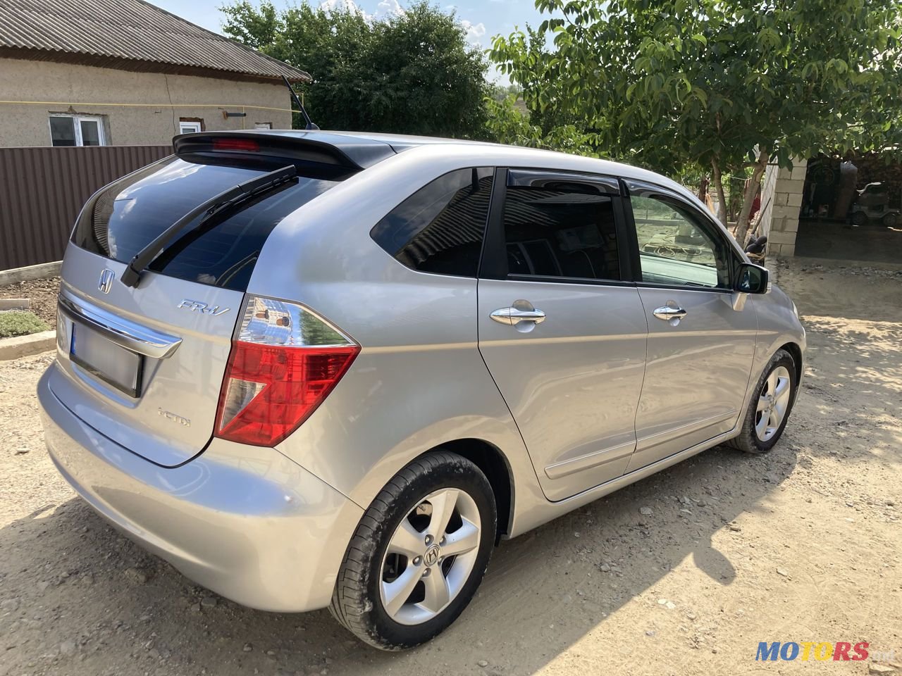 2006' Honda FR-V photo #6