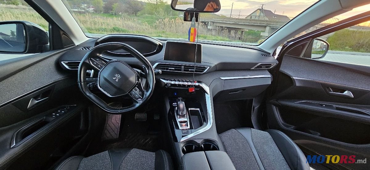 2018' Peugeot 3008 photo #6