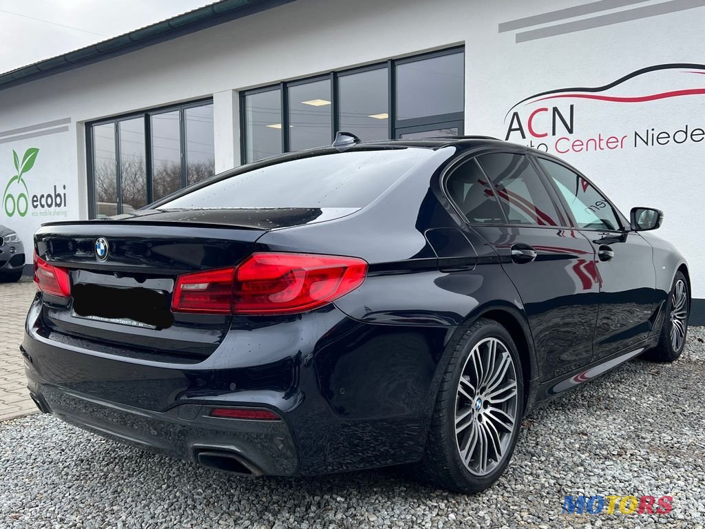 2017' BMW 5 Series photo #5