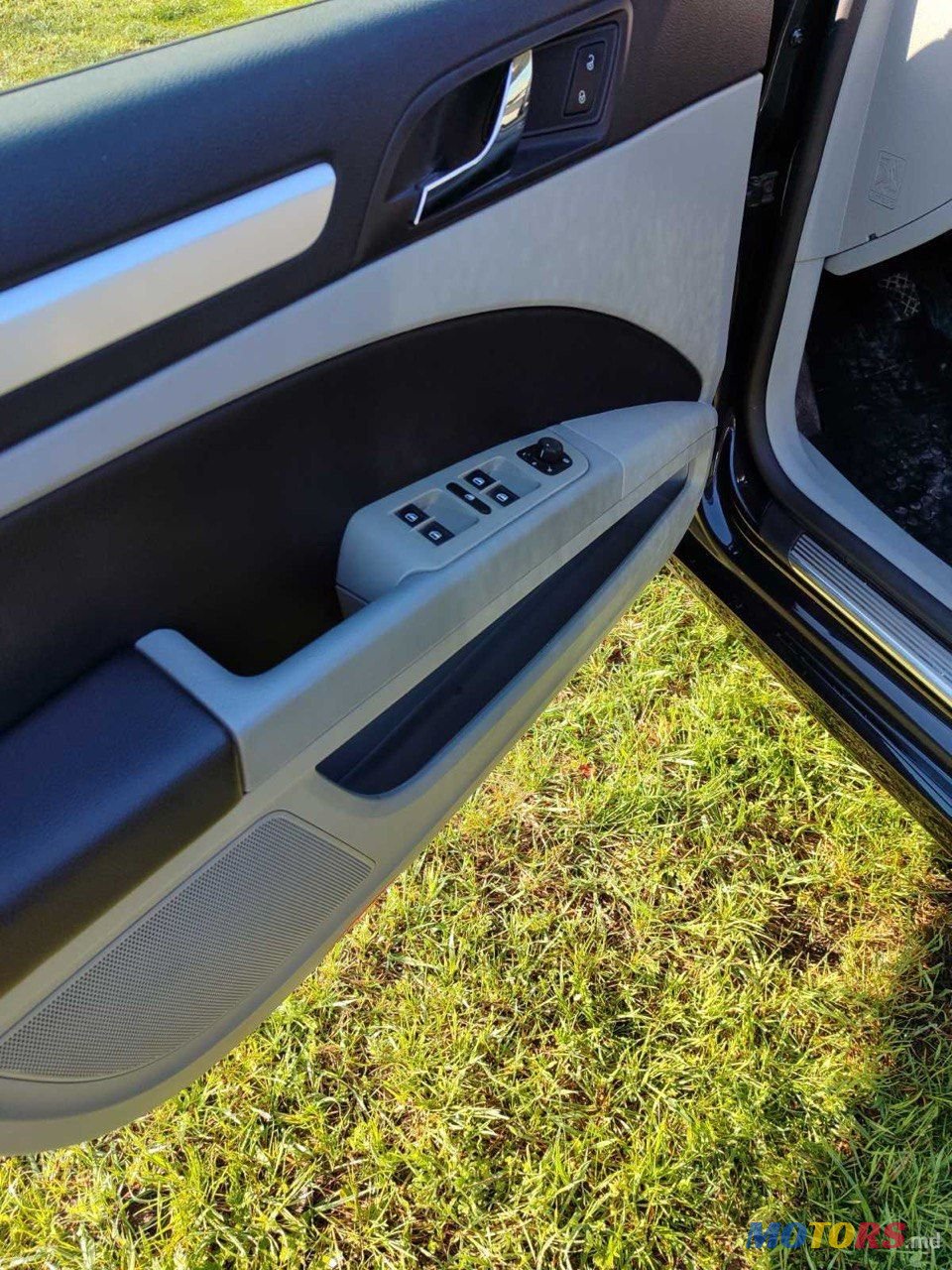 2009' Skoda Superb photo #6