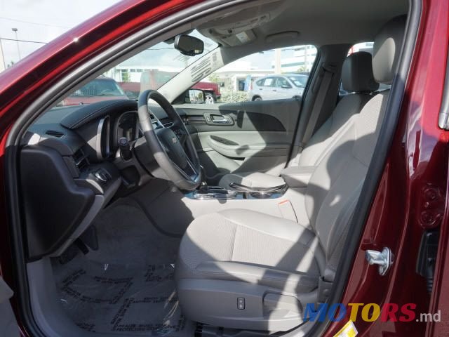 2016' Chevrolet Malibu photo #4