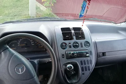 2003' Mercedes-Benz Vito