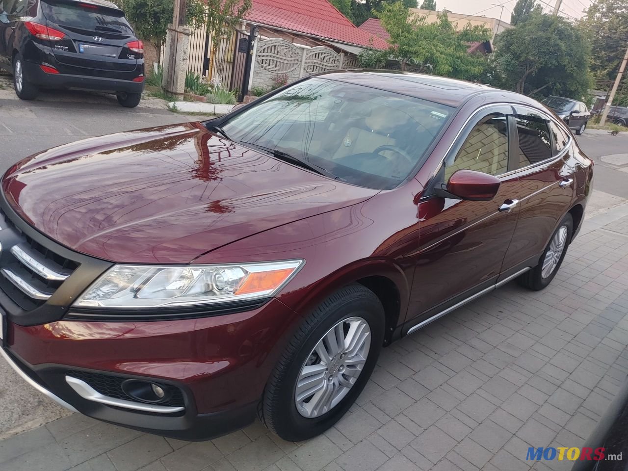 2014' Honda Crosstour photo #1