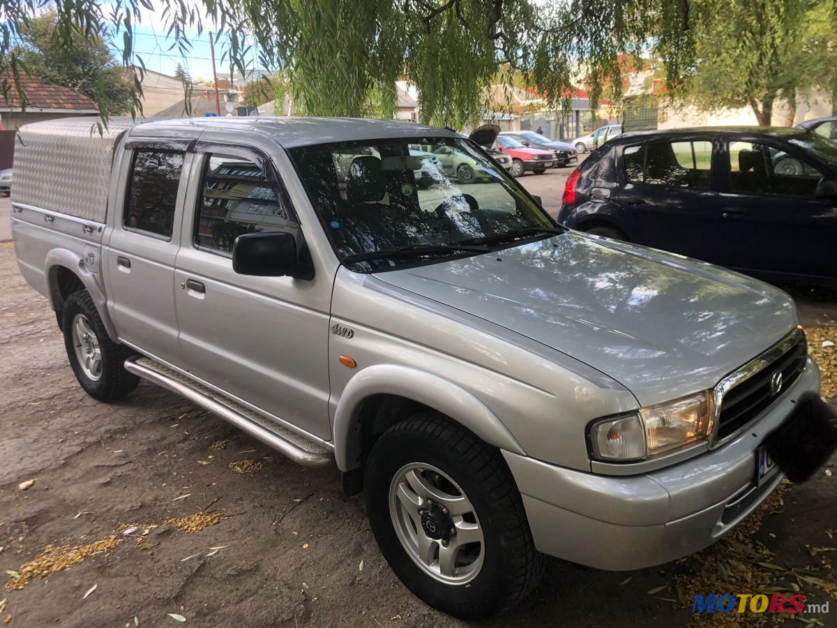 2002' Mazda BT-50 photo #2