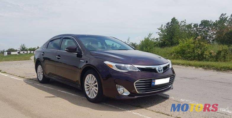 2015' Toyota Avalon photo #2