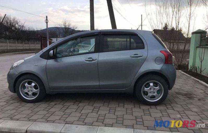 2006' Toyota Yaris photo #1