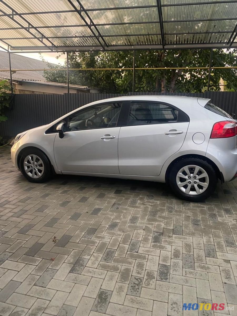 2014' Kia Rio photo #5