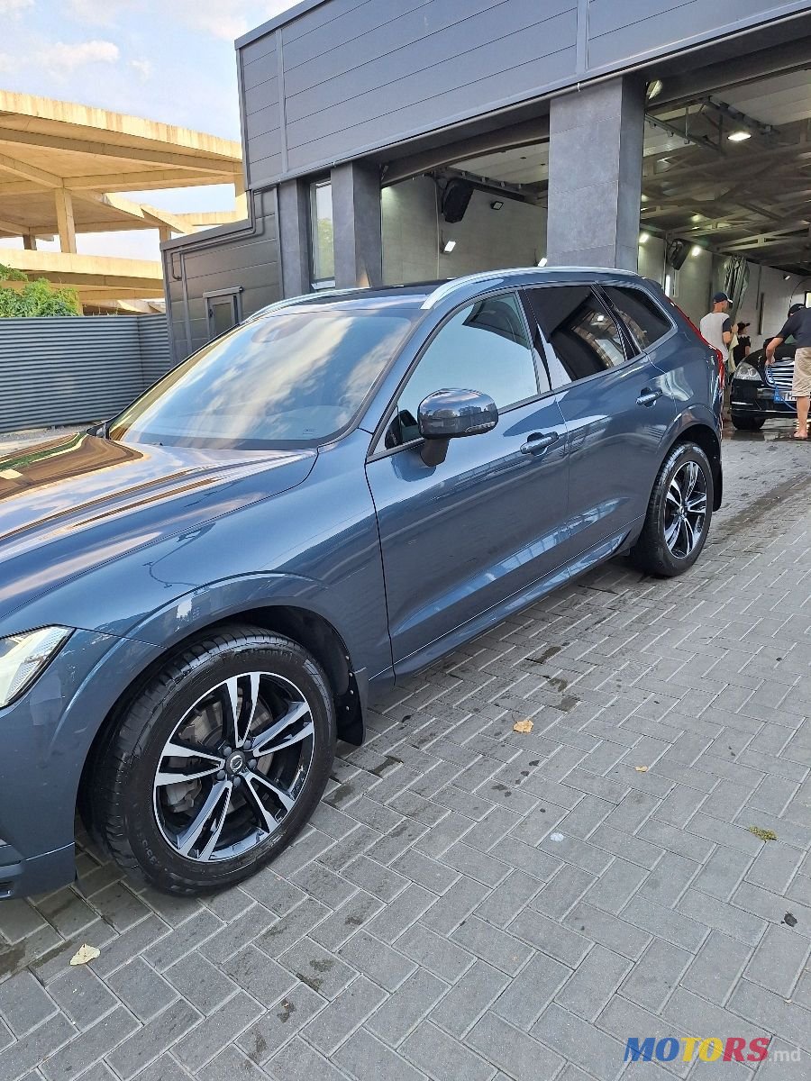 2018' Volvo XC60 photo #3