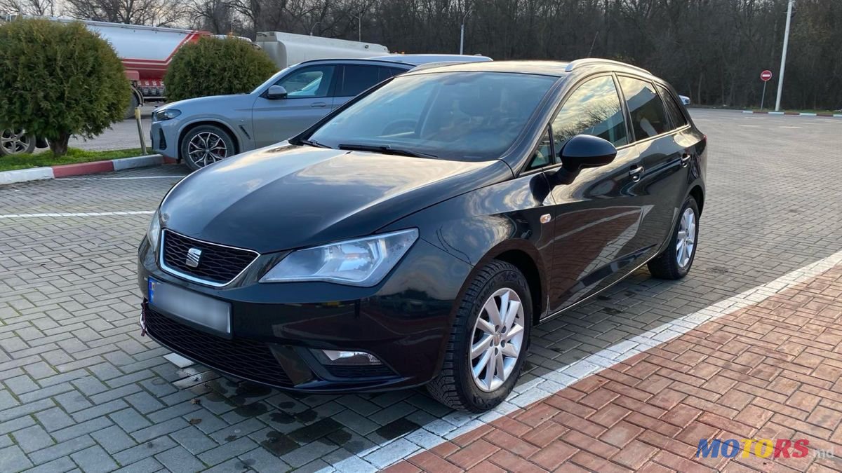 2012' SEAT Ibiza photo #2