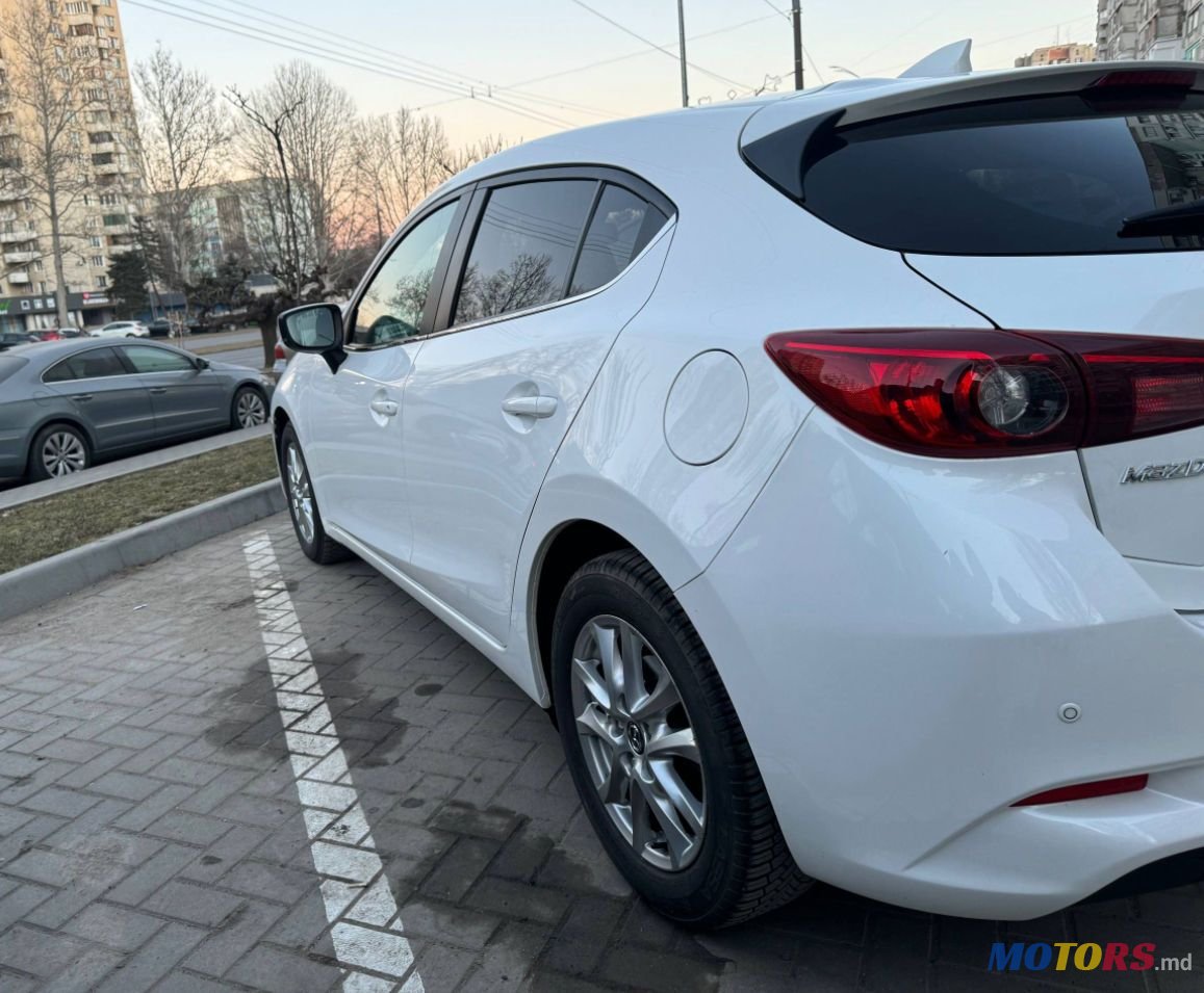 2018' Mazda 3 photo #4