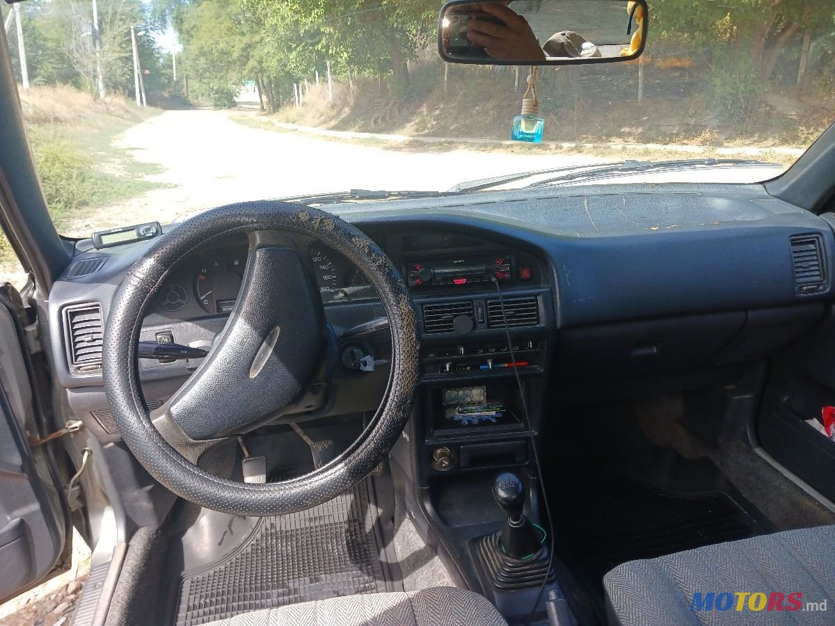 1991' Toyota Corolla photo #4