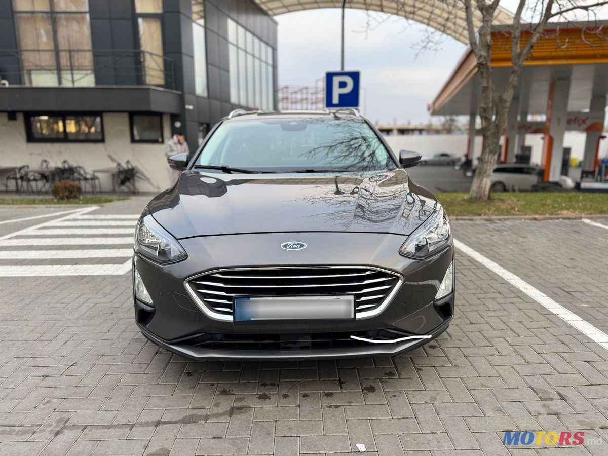 2020' Ford Focus photo #1