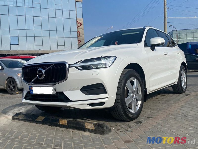 2019' Volvo XC60 photo #3