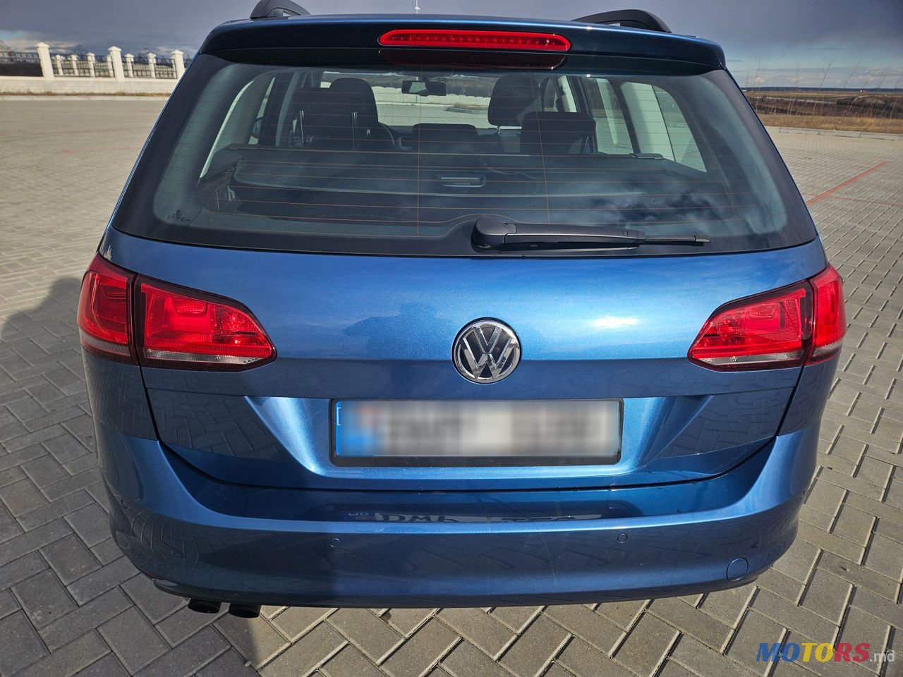 2013' Volkswagen Golf photo #2