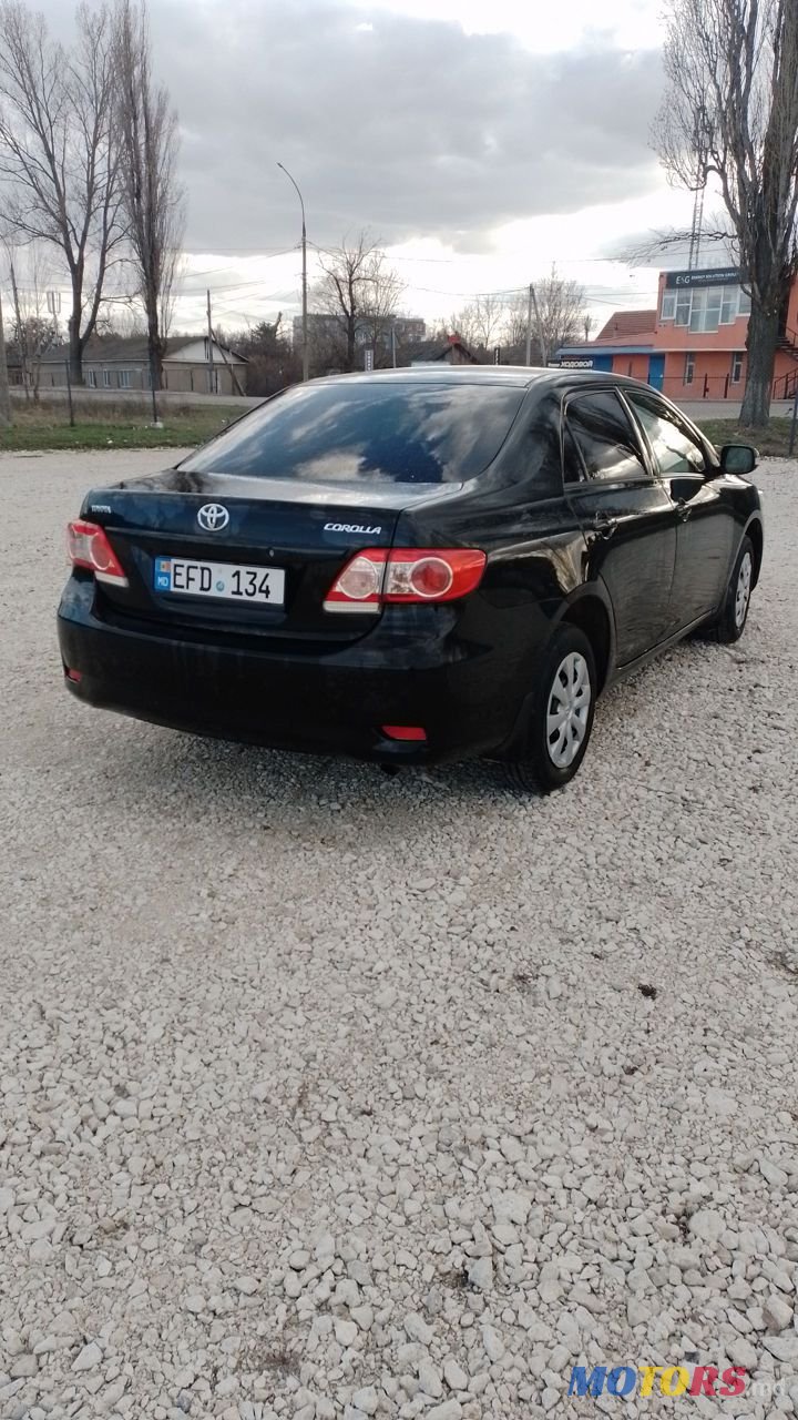 2011' Toyota Corolla photo #3