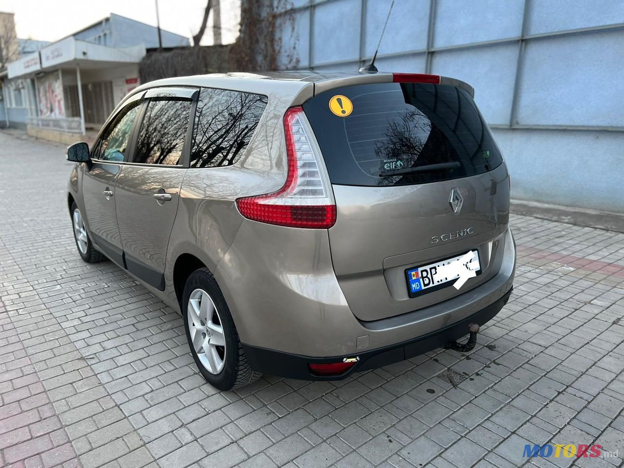 2009' Renault Grand Scenic photo #2