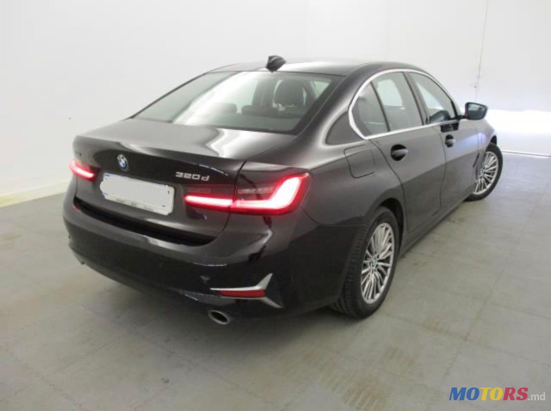 2019' BMW 3 Series photo #2