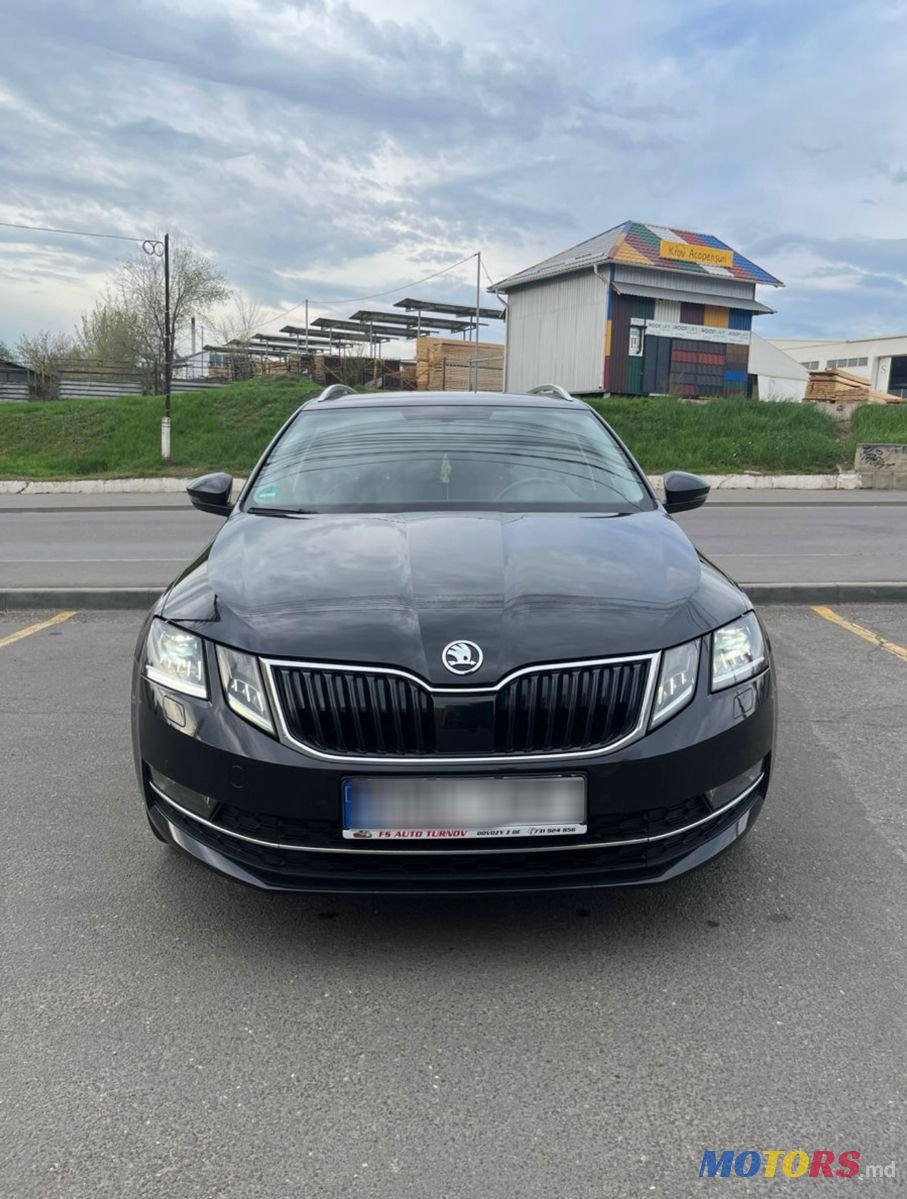 2019' Skoda Octavia photo #2