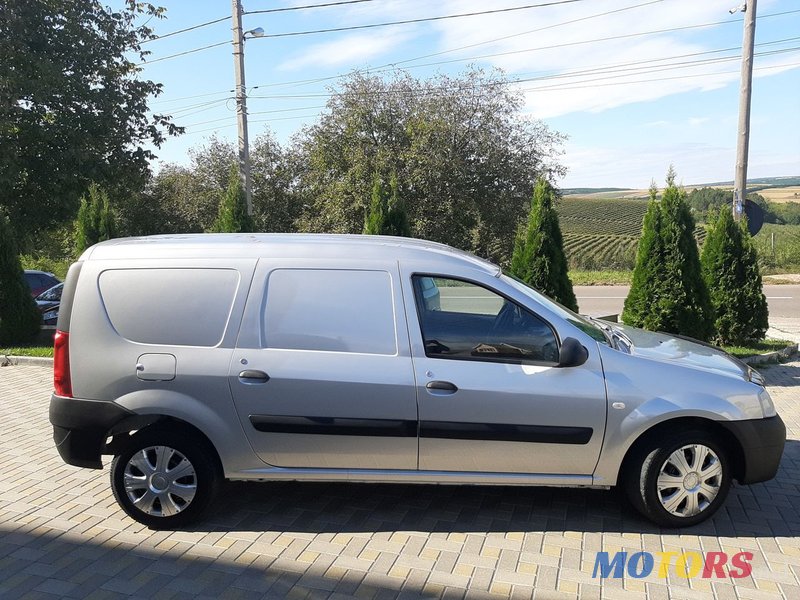 2008' Dacia Logan Van photo #2