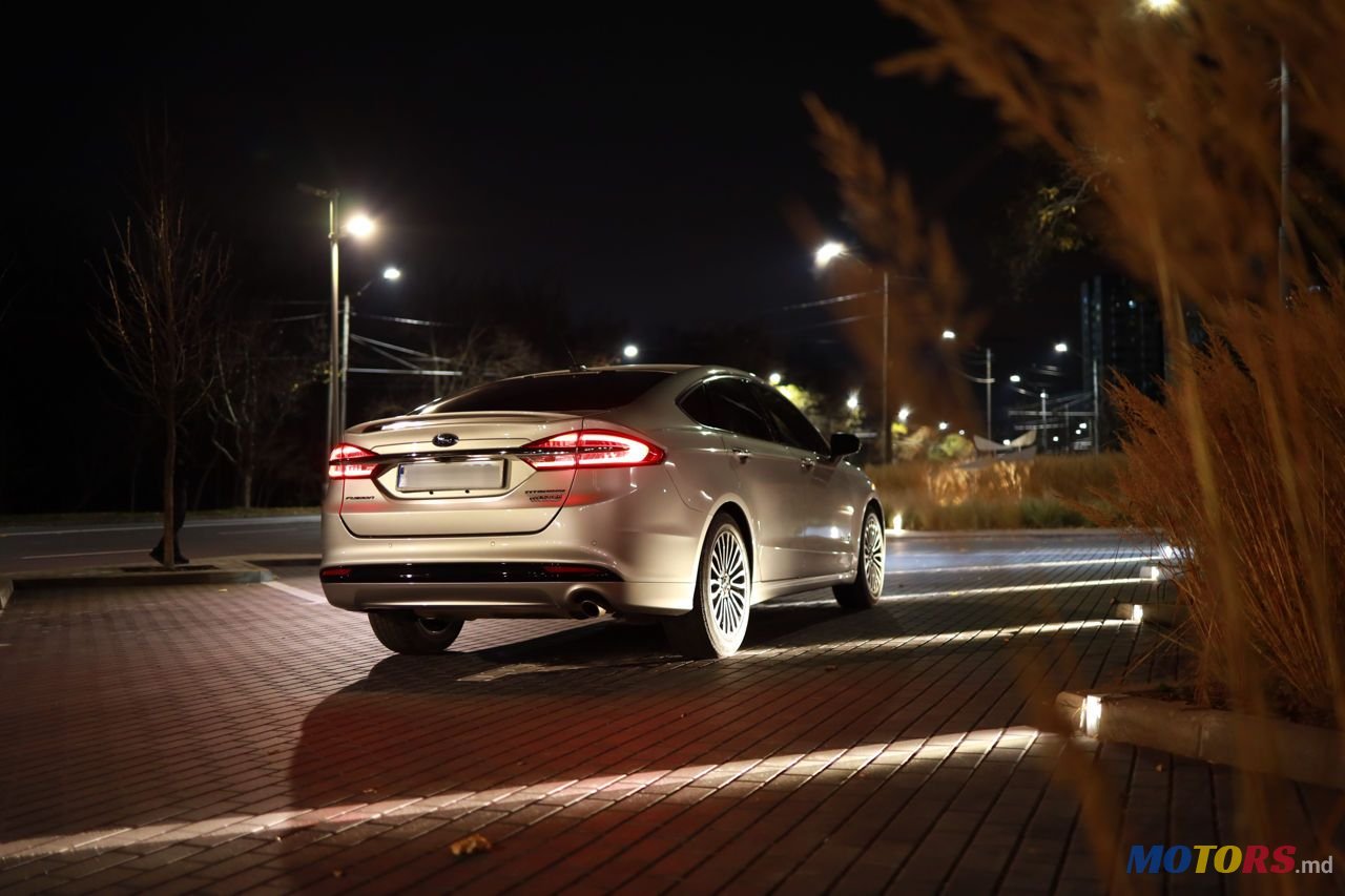 2018' Ford Fusion photo #2