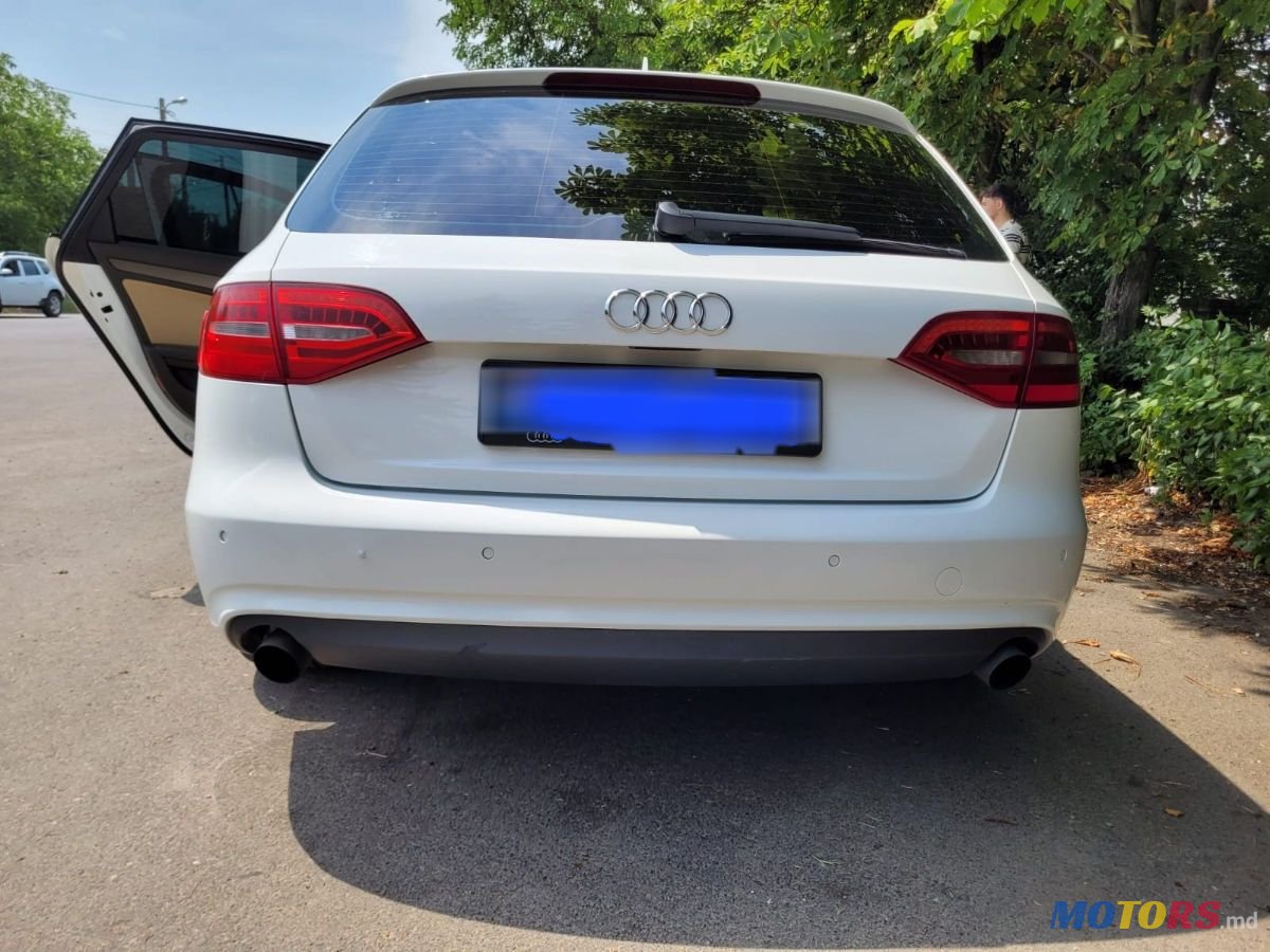 2012' Audi A4 Avant photo #4