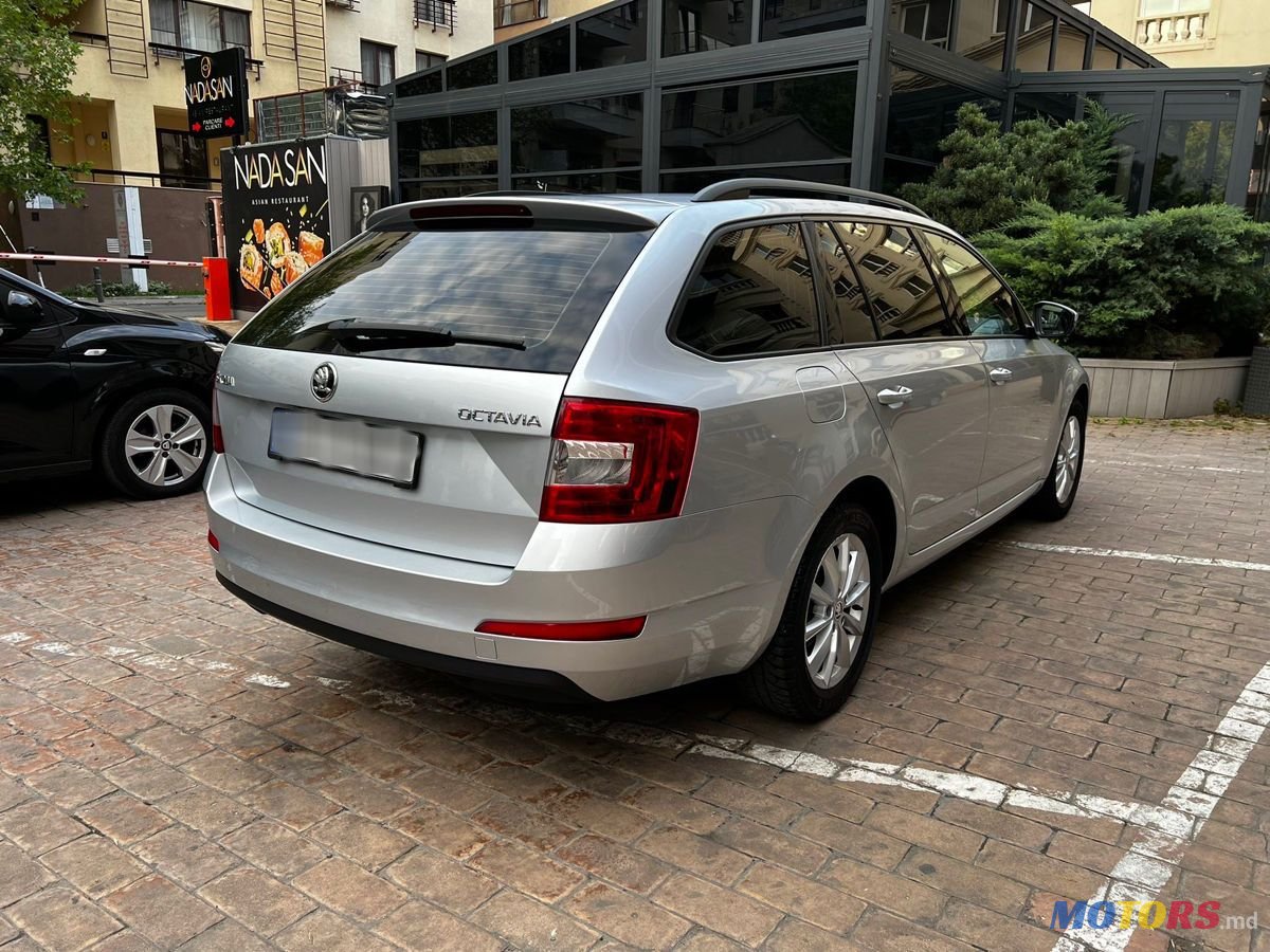 2016' Skoda Octavia photo #6
