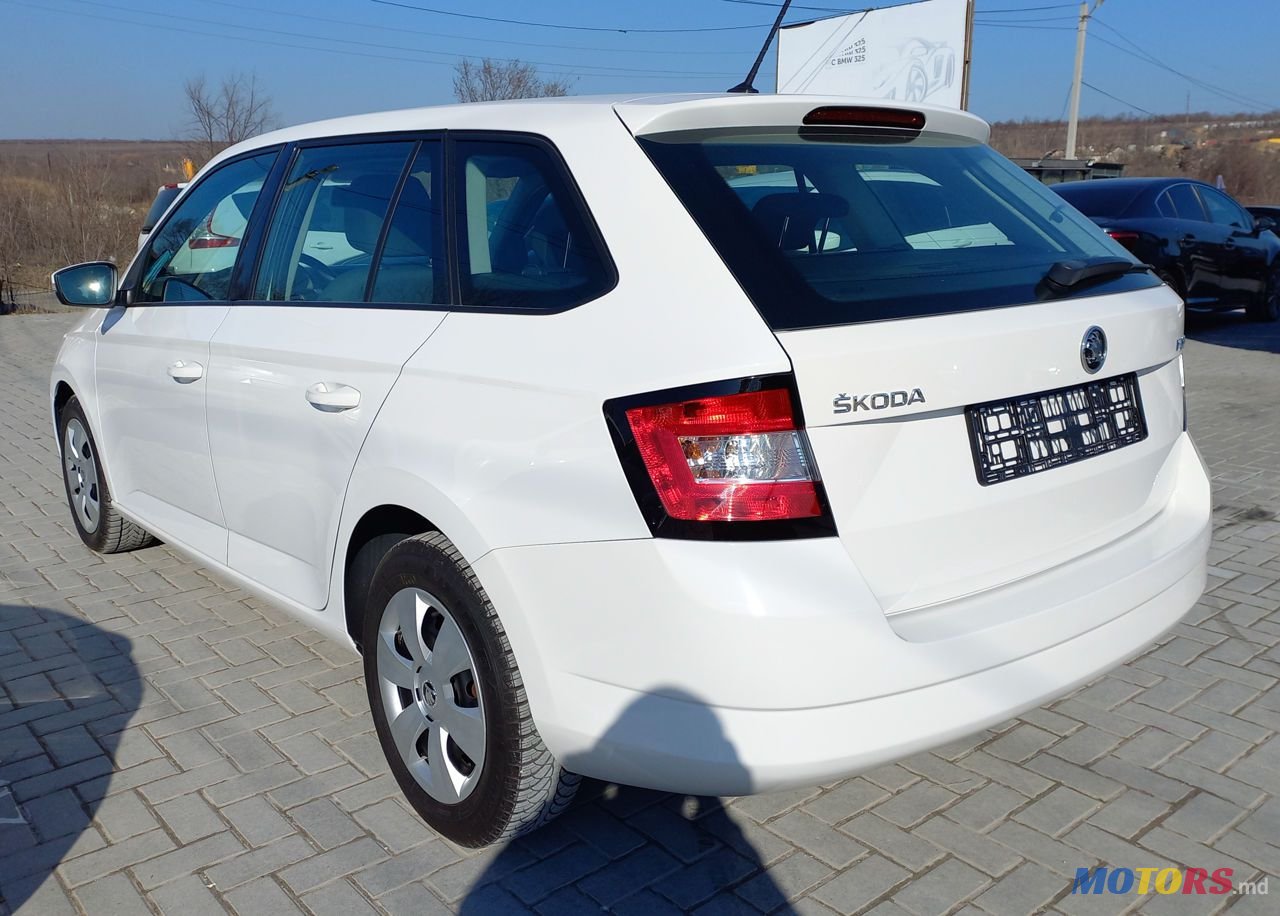 2015' Skoda Fabia photo #5