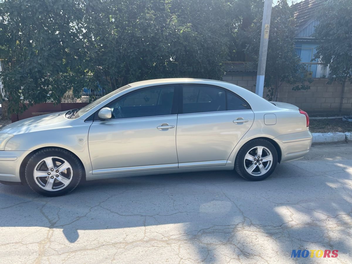 2006' Toyota Avensis photo #1