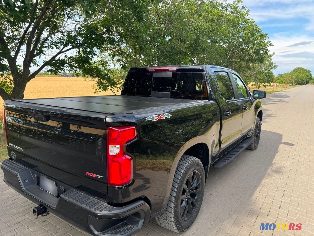 2021' Chevrolet Silverado photo #4