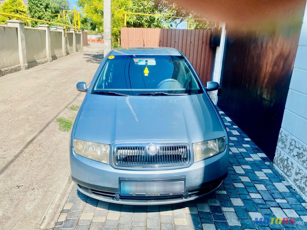 2003' Skoda Fabia photo #2