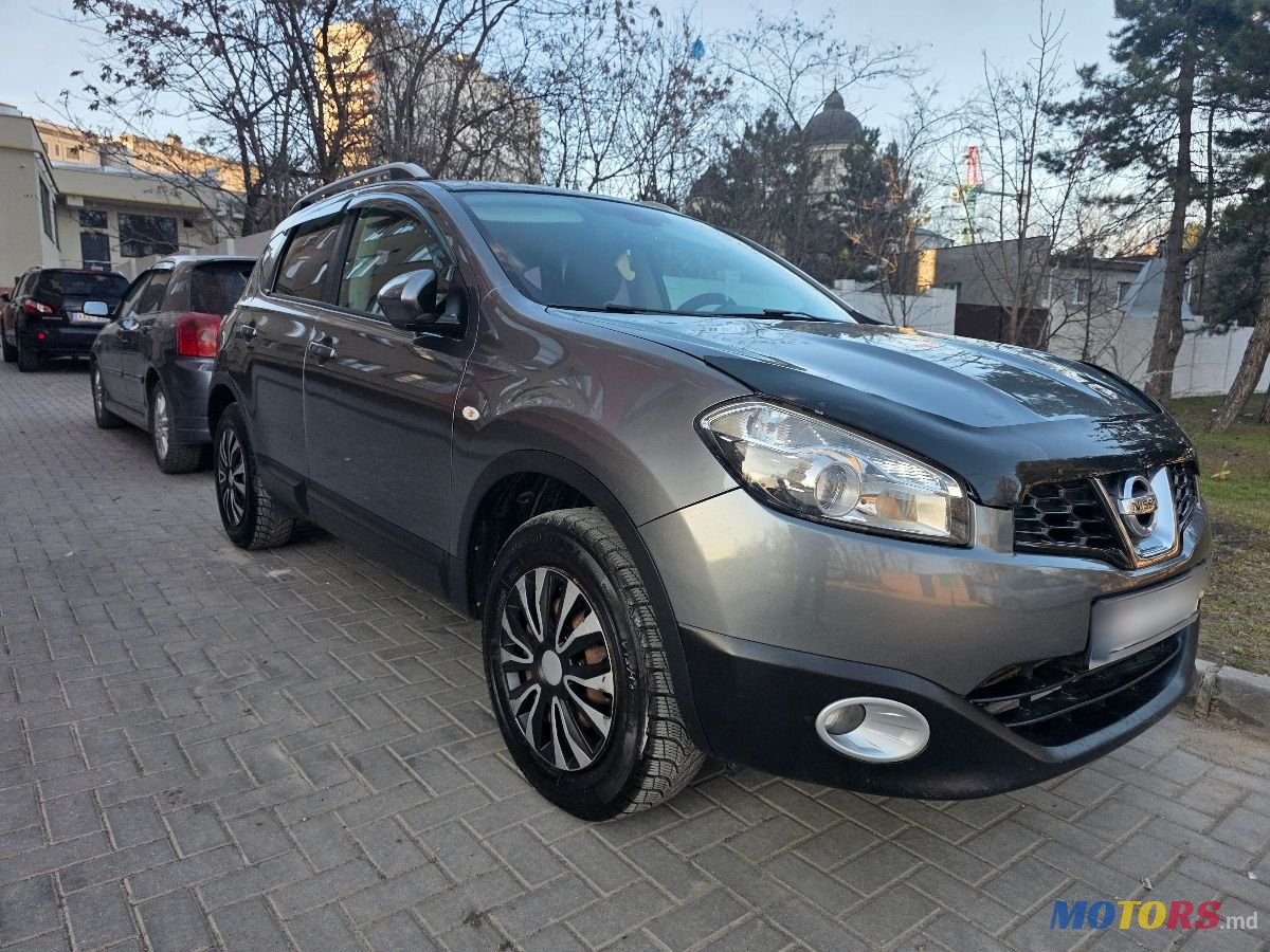2011' Nissan Qashqai photo #1
