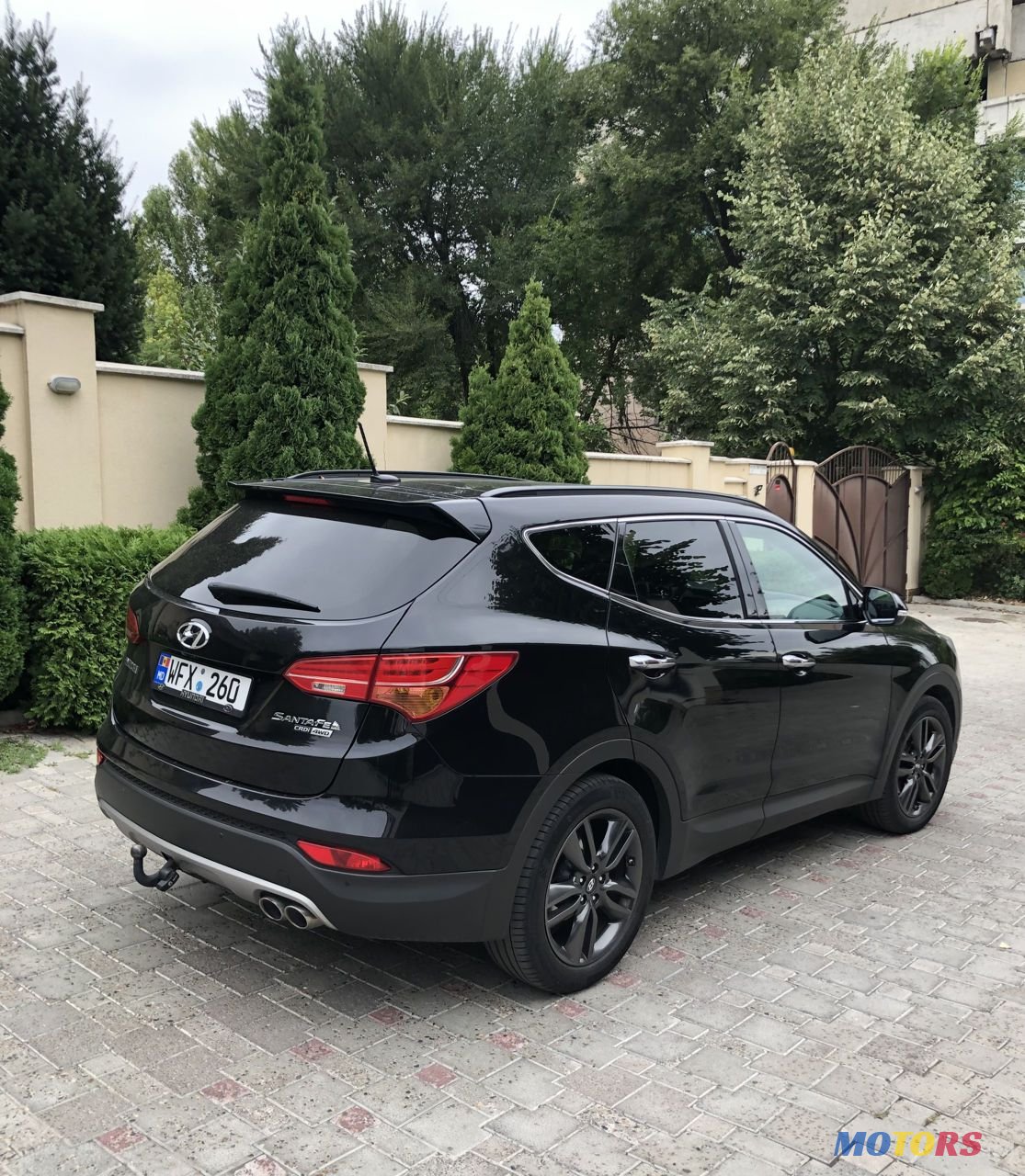 2014' Hyundai Santa Fe photo #3