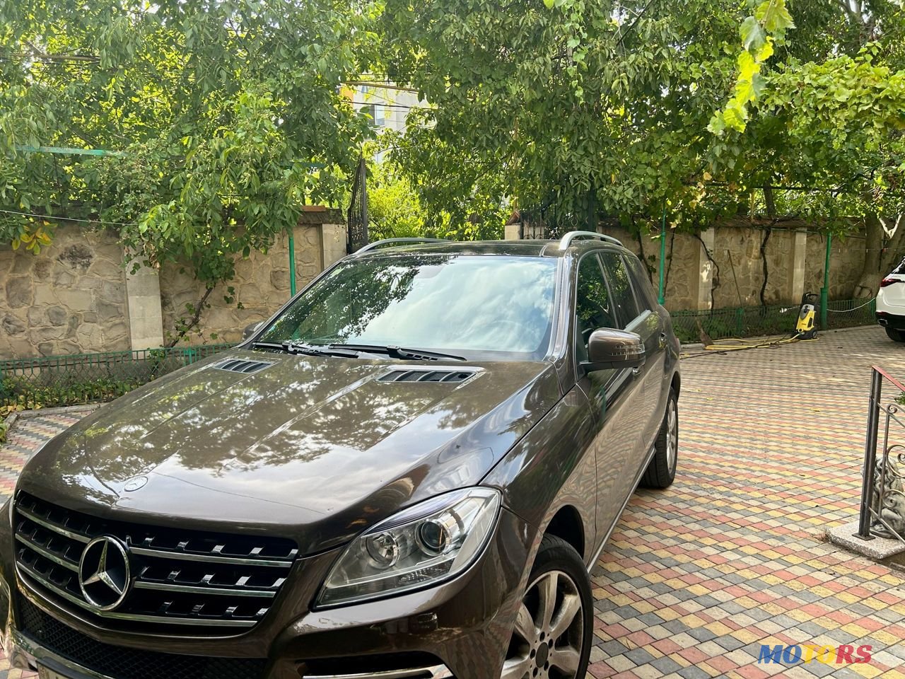 2012' Mercedes-Benz M-Class photo #3