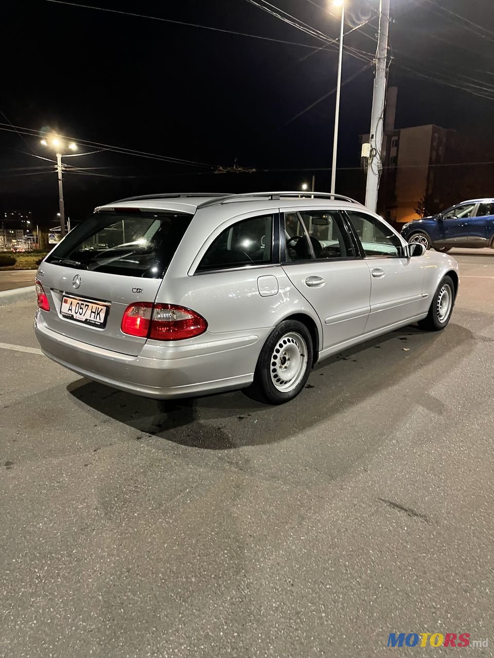 2004' Mercedes-Benz E Класс photo #3