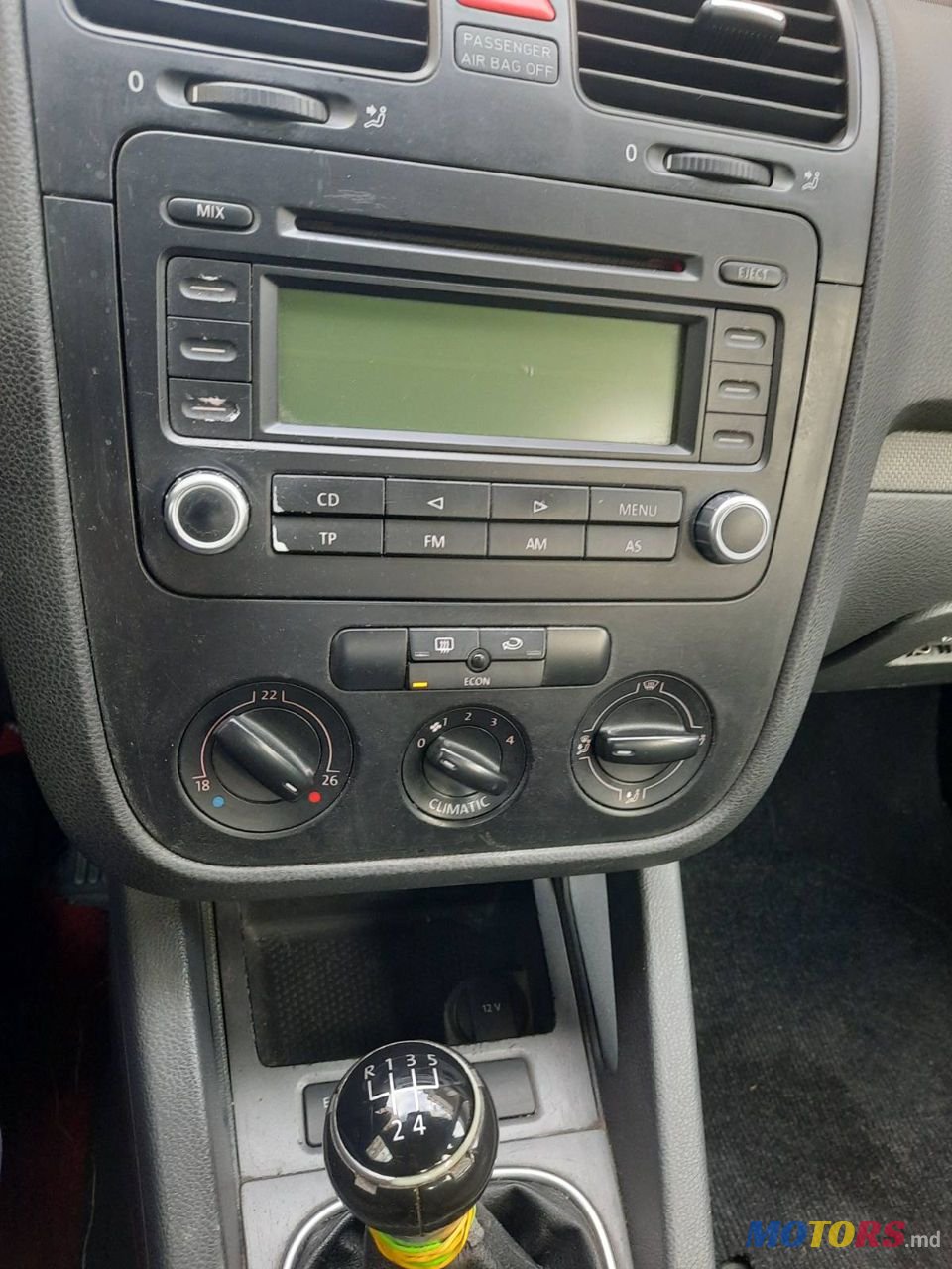 2006' Volkswagen Golf photo #2