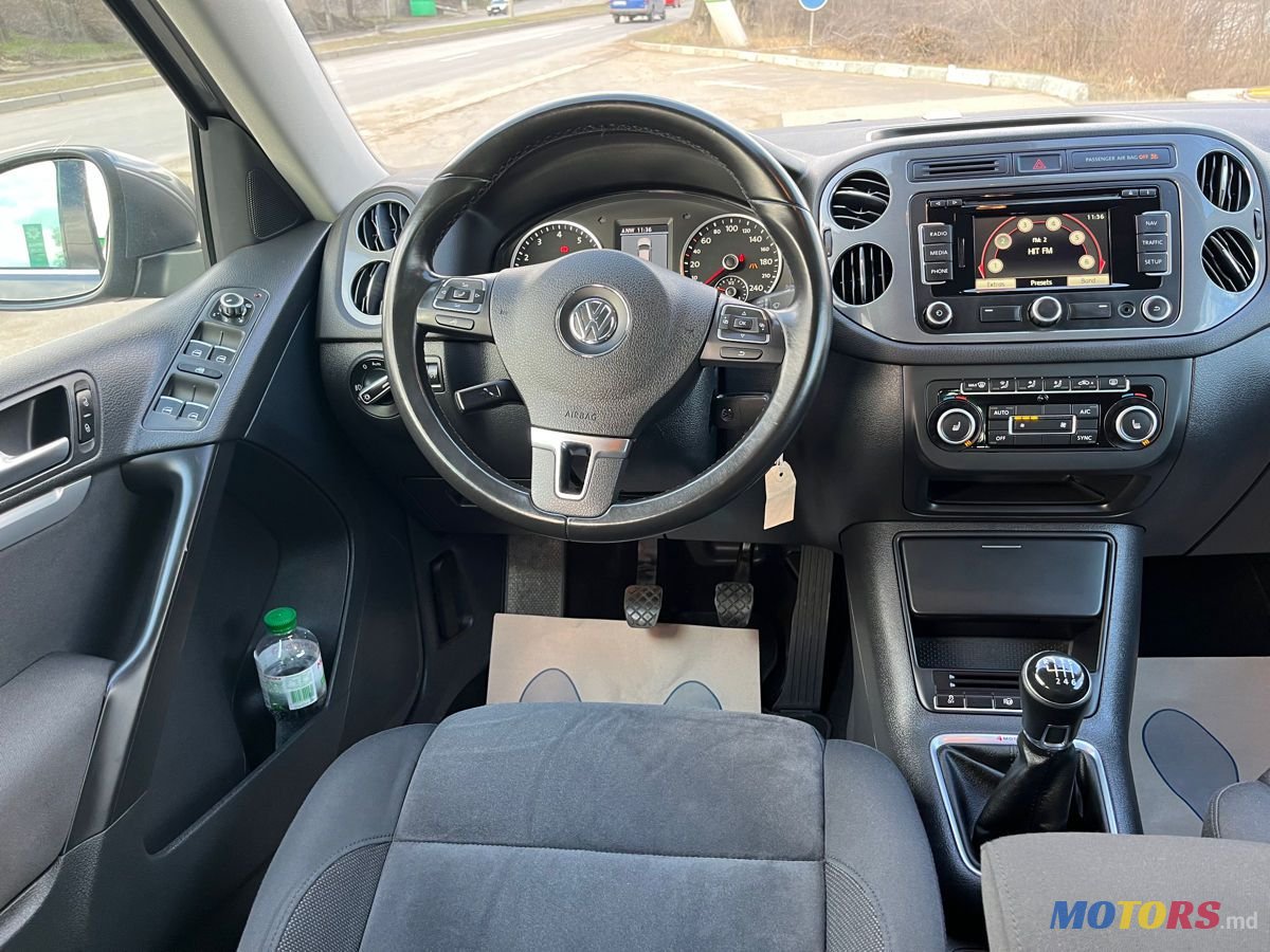2013' Volkswagen Tiguan photo #4