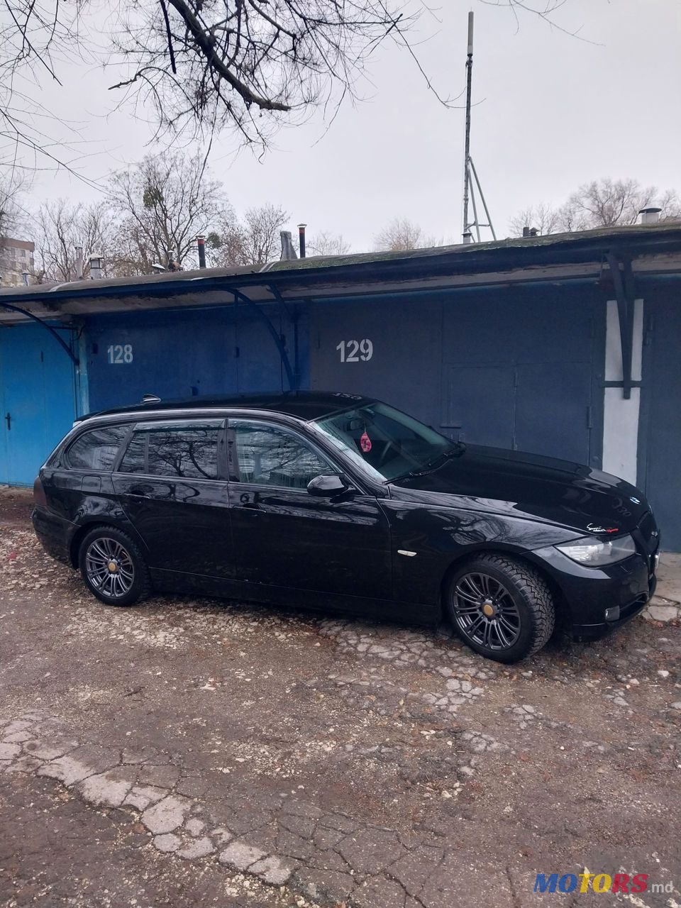 2008' BMW 3 Series photo #1