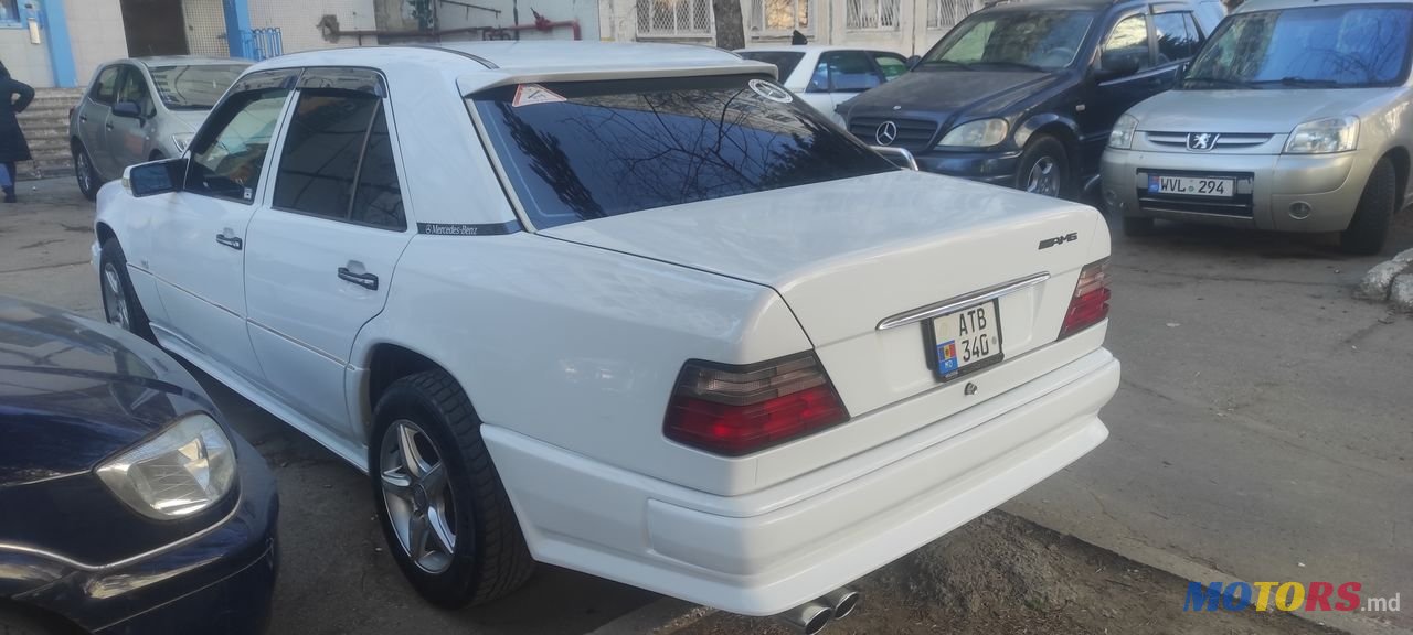 1994' Mercedes-Benz W124 photo #3