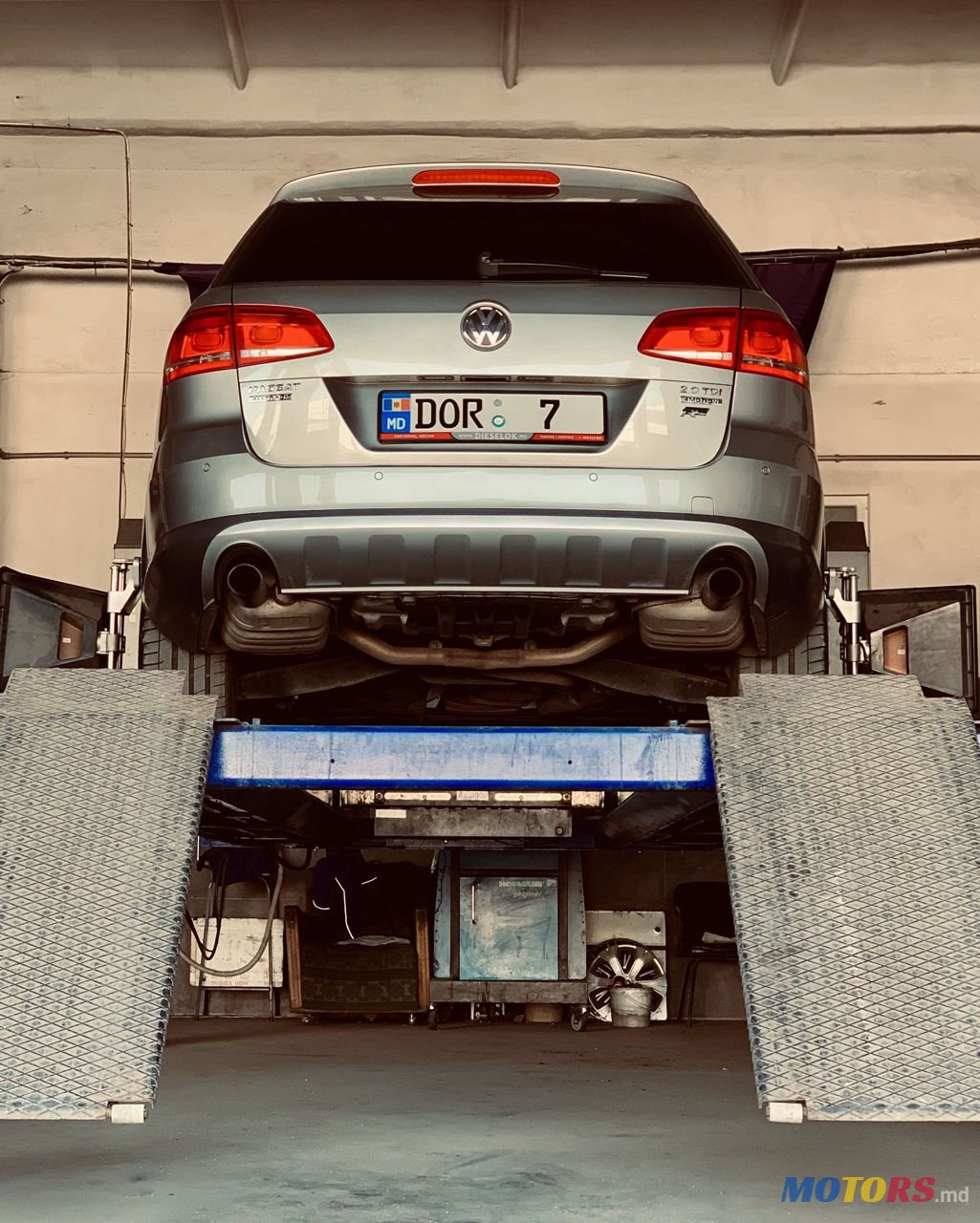 2012' Volkswagen Passat photo #4