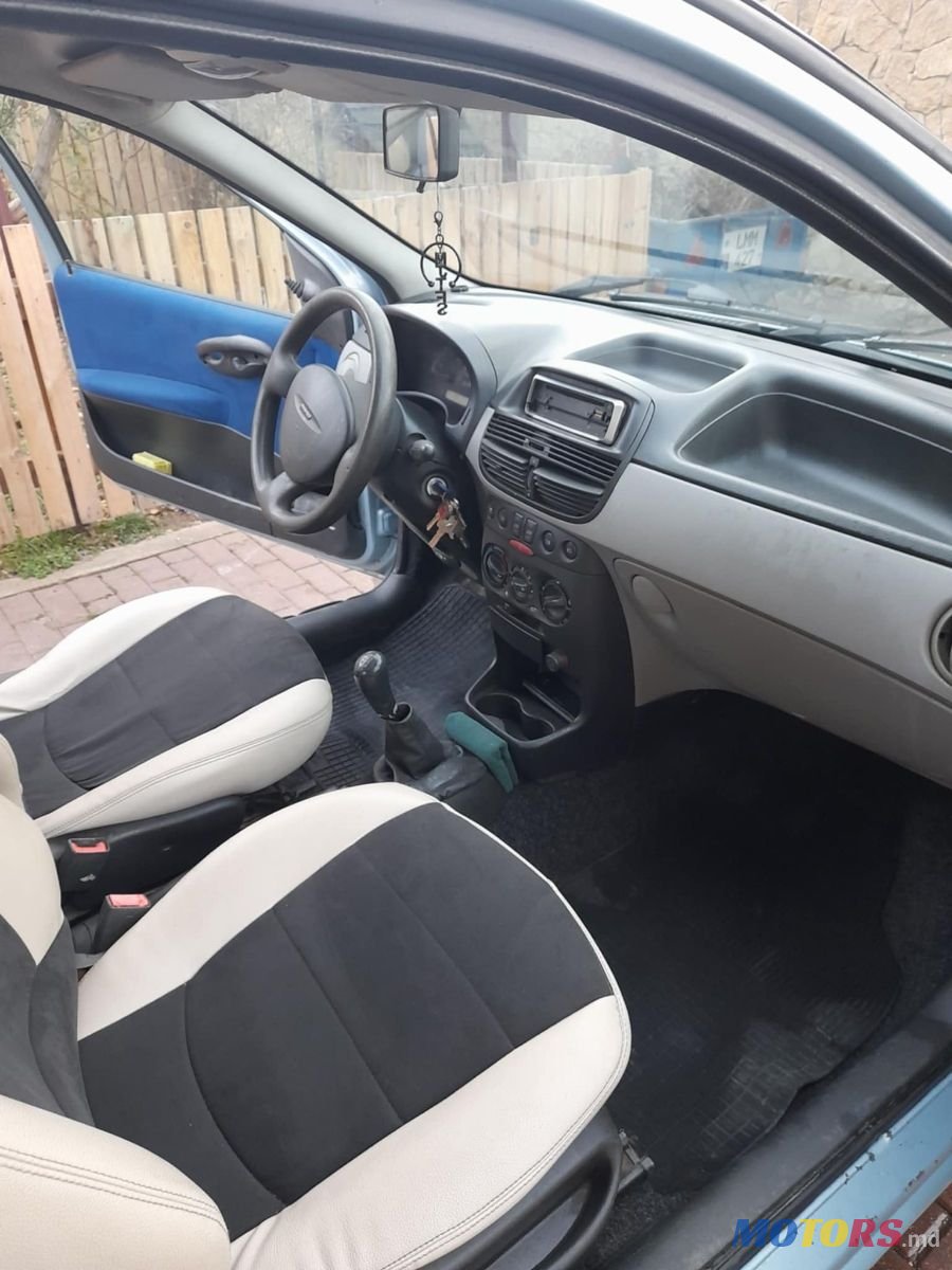 2001' Fiat Punto photo #3