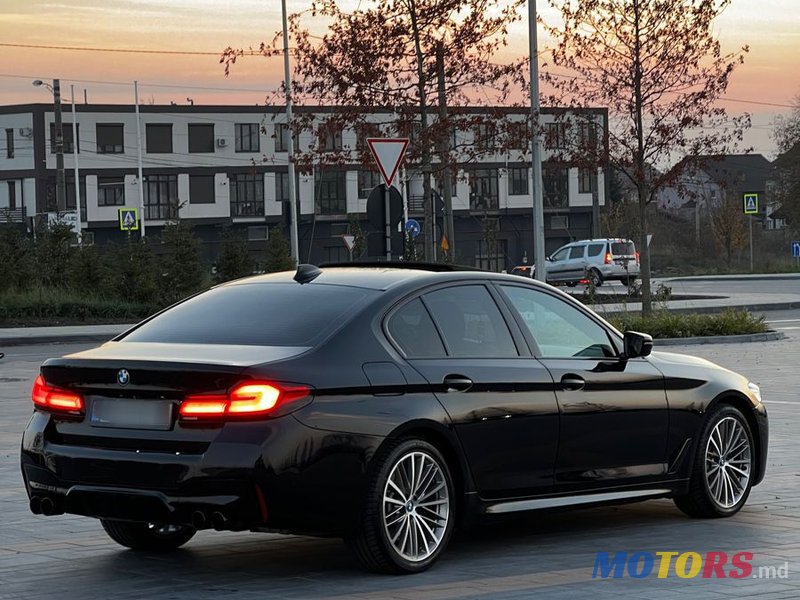 2018' BMW 5 Series photo #4