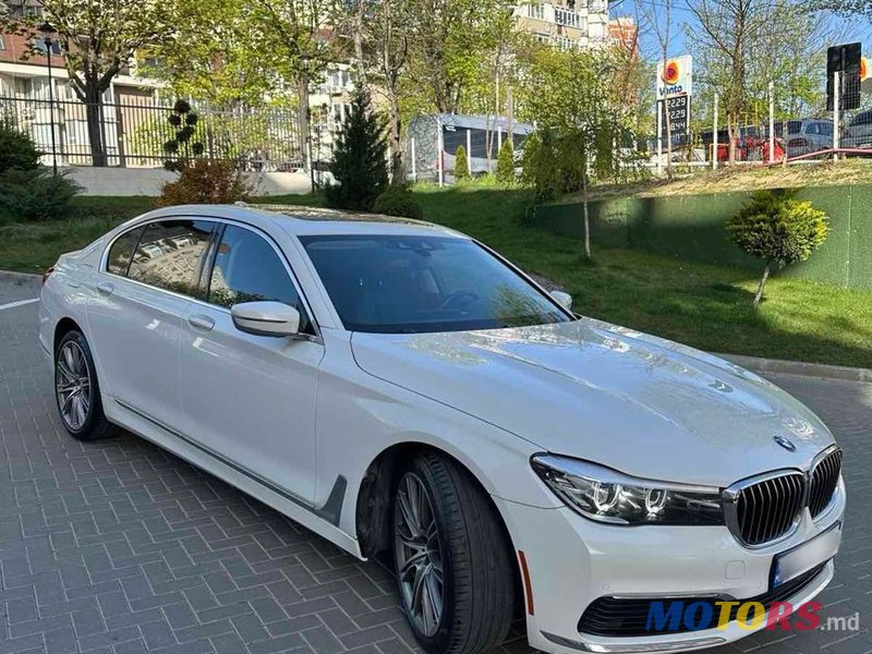 2018' BMW 7 Series photo #1