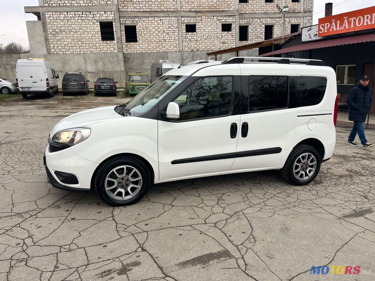 2015' Fiat Doblo photo #4